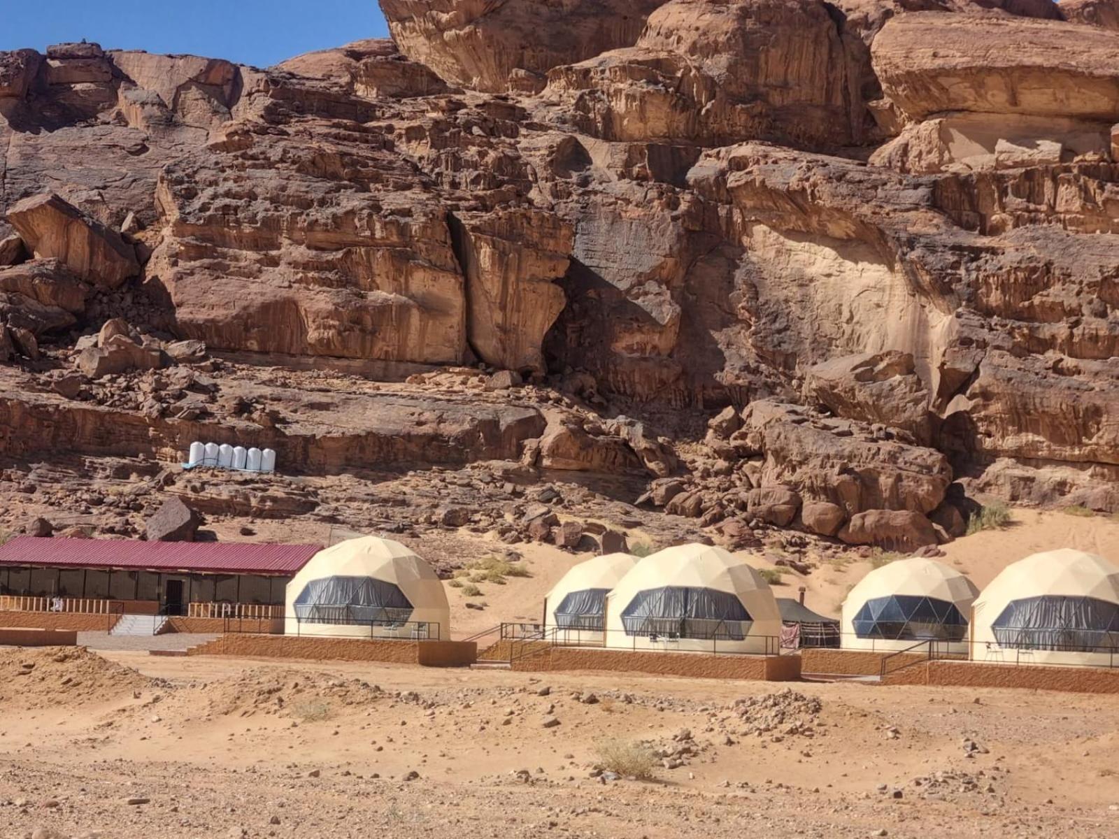Salma Desert Camp Wadi Rum Eksteriør billede